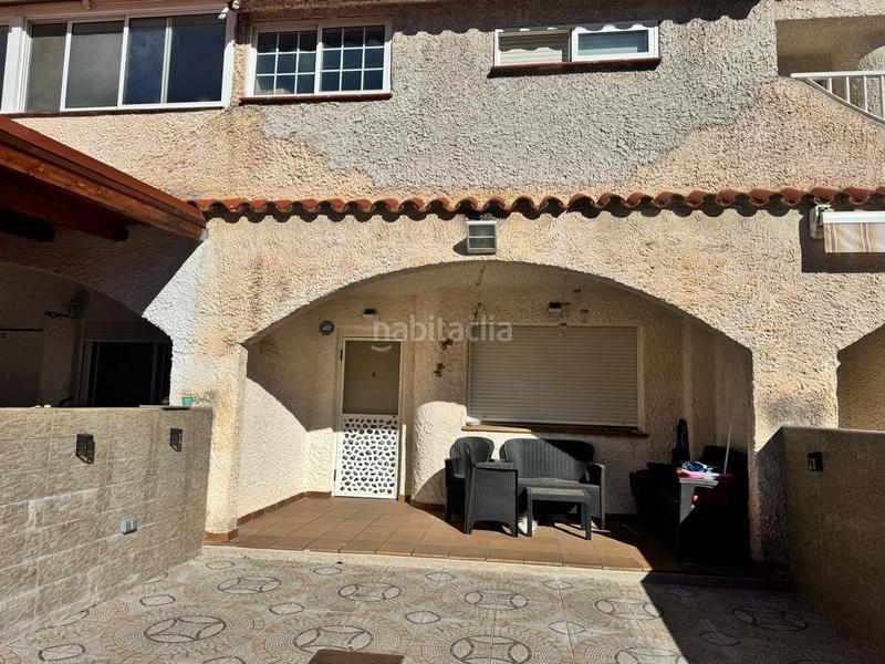 Foto 3ed05480-4fdd-4620-99f6-3452b80787de. Reihenhaus mit parking in Playa-Ben Afeli Almazora / Almassora