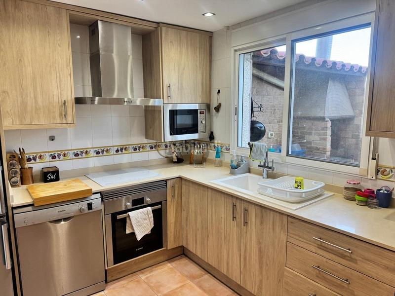 Foto b293250f-9508-497e-8bb9-6601c497f54e. Reihenhaus mit parking in Playa-Ben Afeli Almazora / Almassora