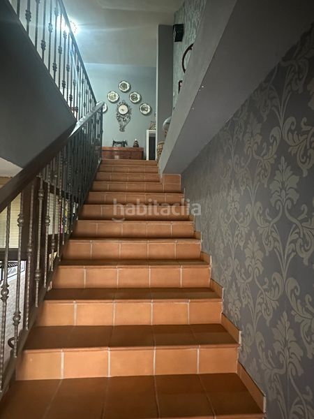 Foto 92ae6cf8-bd5f-4097-87d5-df76a78f3b3d. Casa adossada amb aparcament a Riogordo