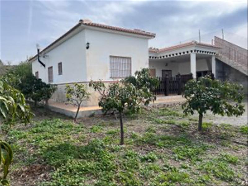 Foto 6d7e5277-cddb-448d-80a5-753c55b745d3. Casale con camino parcheggio in Almayate Bajo