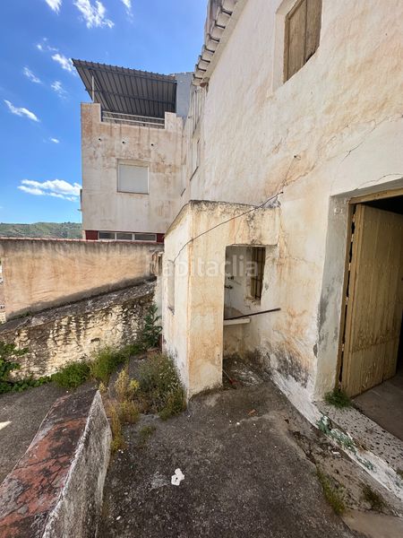 Foto 7a49a362-5c6a-4d17-88a7-6f16c645fee0. Casa adossada a Benamargosa