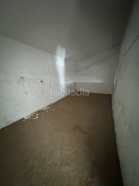 Foto a1b37440-f926-4e65-a11c-c85b32278ef8. Casa adossada a Benamargosa
