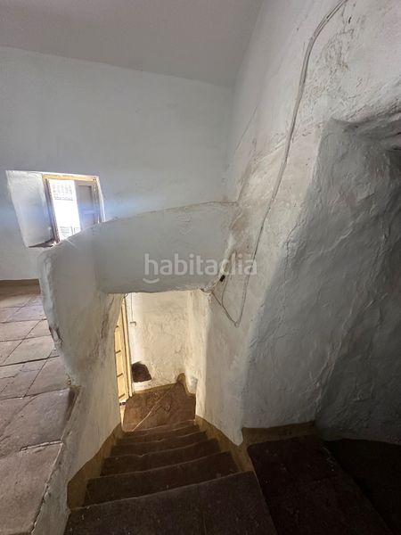 Foto b2ce6151-ce3c-44e9-85f6-47182e29f2d1. Casa adossada a Benamargosa