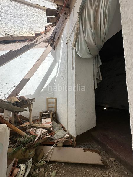 Foto 89727f96-8573-4ac0-bf14-3e60bbc84054. Casa aparellada a Benamargosa