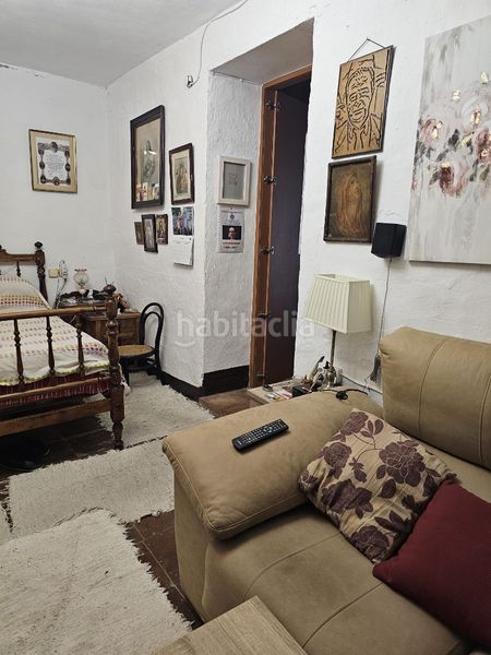Foto 34ebf948-fa3b-4a1f-8cf3-d4394b251960. Casa amb xemeneia a Benamocarra