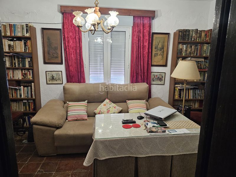 Foto 4bb217d1-3117-4bf1-aa7d-882f1cc3e5f0. Casa amb xemeneia a Benamocarra