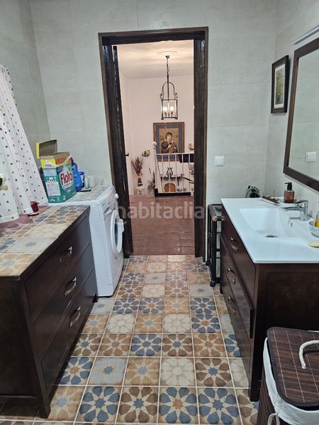 Foto eddf54bc-1c6e-4f60-afd6-7793e6503dc7. Casa amb xemeneia a Benamocarra