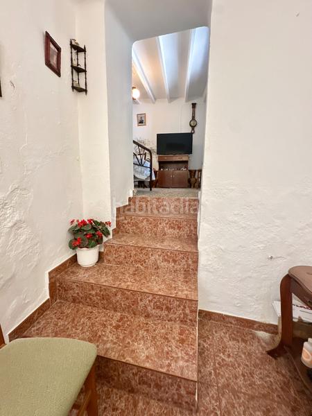 Foto b8ac9a7e-e024-4357-a224-a1a84220b204. Casa aparellada a Benamargosa