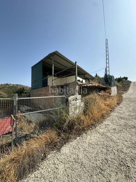 Foto 45a33c89-c1b7-4ed9-86d4-1db1424db766. Finca rústica cuadra en terreno de 102m2 en Benamargosa