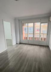 Etagenwohnung  Plaza axarqua. Exclusivo piso reformado en el corazn de torre del mar