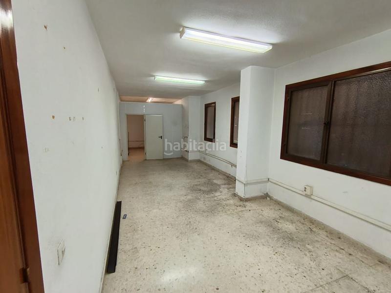 Foto e08172c9-2a5b-44f6-a70d-6969701acf89. Local comercial a Casco Antiguo Algeciras
