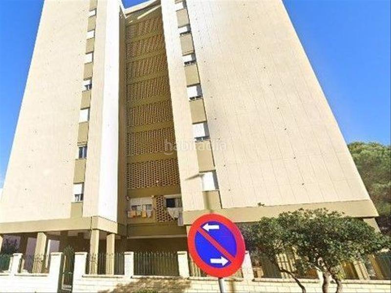 Foto b26333bf-e332-42db-b39a-6929bcefcf70. Rent flat in La Reconquista - El Rosario Algeciras