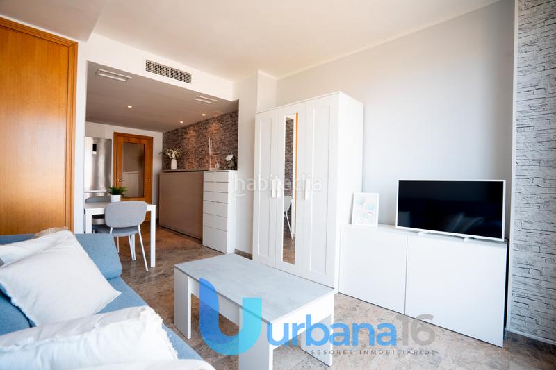 Foto f40f2637-9285-42bd-b6ae-868f00882a0f. Piccolo appartamento in calle josé chabás bordehore 3 in Valencia