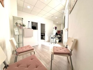 Local Comercial en Carrer juan ram�n jim�nez 55. Local comercial listo para entrar o para hacer cambio de uso a v