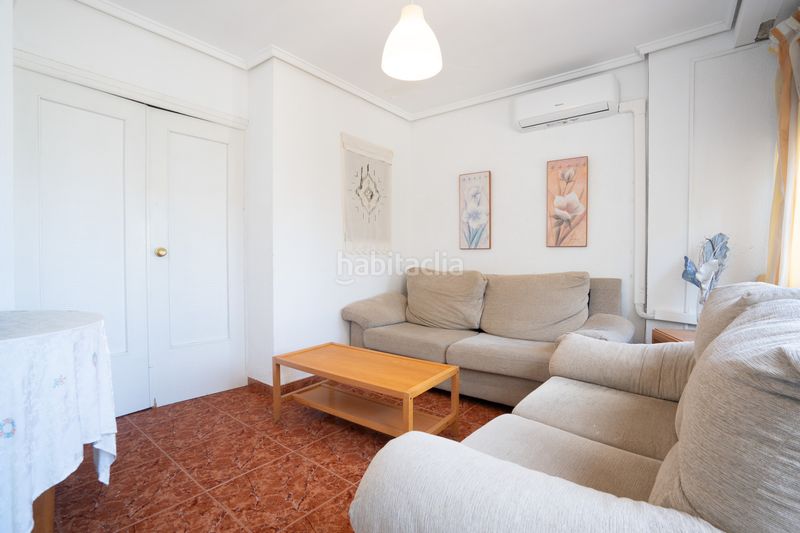 Foto fa0a1fa3-8a9a-4285-9ef4-b3300df84017. Piso en carrer de les drassanes 32 vivienda con esencia mediterránea a pasos del mar. en Valencia