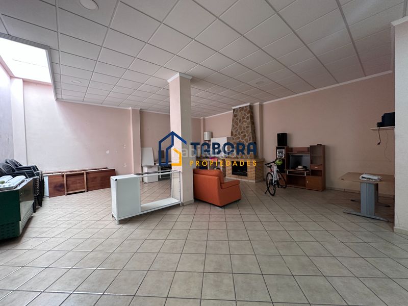 Foto 750d7439-7ddb-4d2d-b0ef-15addd3541de. Casa aparellada amb aparcament a Centro Mutxamel