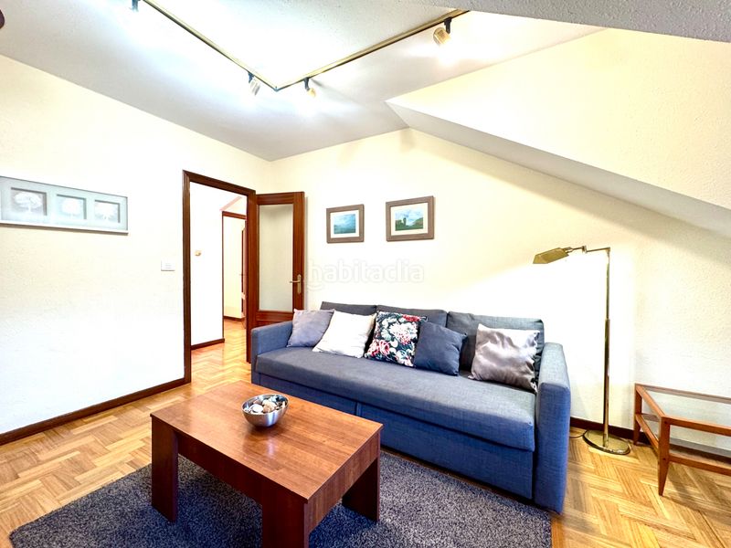 Foto 57d77d48-aee7-4087-82cb-398fcffbb370. Rent flat with heating in Laviada Gijón