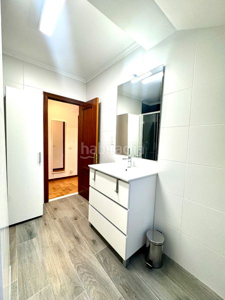 Foto bda9f5a2-f812-47f8-95cf-e2a9b6bcd878. Rent flat with heating in Laviada Gijón
