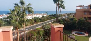 Attique à Calle de los fenicios 3. ?? ático dúplex con vistas al mar en manilva – 3 habitaciones, 2