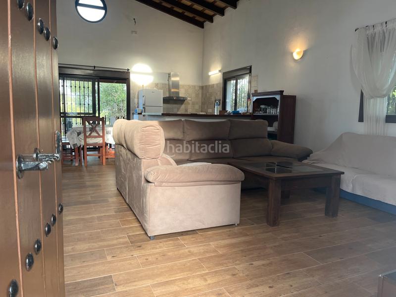 Foto 8a7c83f2-1929-4357-ba16-13e539b8d396. Casa 3 casas independientes con terreno en Vejer Vejer de la Frontera
