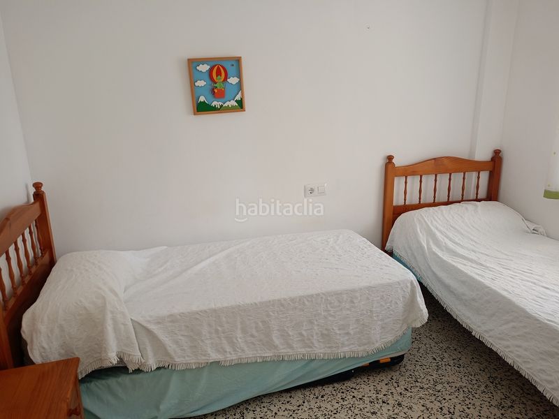 Foto e1be735c-a97a-4537-b75a-e35dadf5cbf5. Apartament amb piscina a Playa de Gandía Gandia
