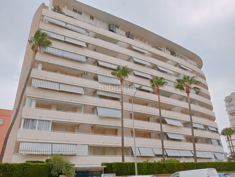 Foto 401f27d4-ba4b-43d8-865a-e6cd68ae9c51. Apartament amb aparcament piscina a Playa de Gandía Gandia