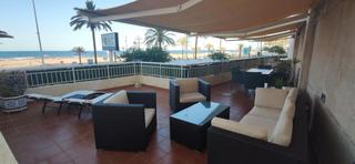 Lloguer Apartament en Passeig martim de nept 98. Apartamento en planta baja en primera linea, playa de gandia