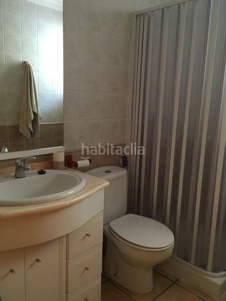 Foto ba78cee5-da1f-4398-bf49-219dc5e740c8. Lloguer apartament amb piscina a Playa de Gandía Gandia