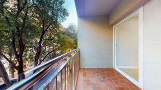 Pis a Carrer de villarroel 17. Piso reformado en calle villarroel