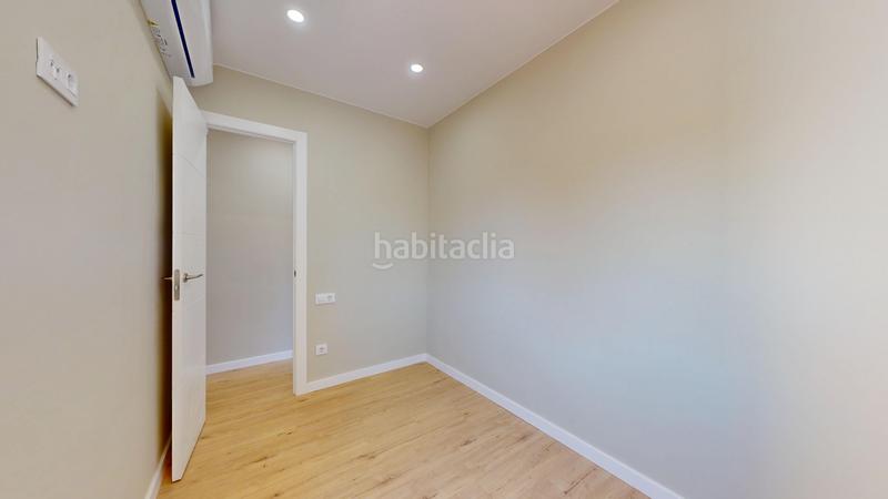 Foto a8513ec1-6d3f-4458-9282-5d66c1ce7895. Ático  reformado en calle entença en Sant Antoni Barcelona