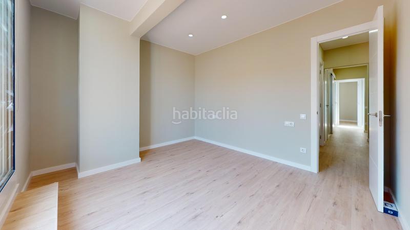 Foto c7576f40-a12c-430a-9617-066802f720b3. Ático  reformado en calle entença en Sant Antoni Barcelona