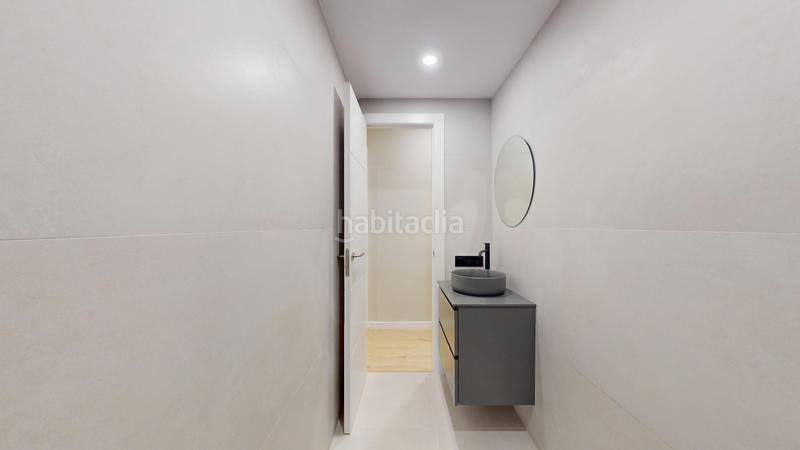 Foto 0286f009-a4d7-4e19-866e-4761820b4c39. Piso  reformado en calle rossello en El Camp de l´Arpa del Clot Barcelona