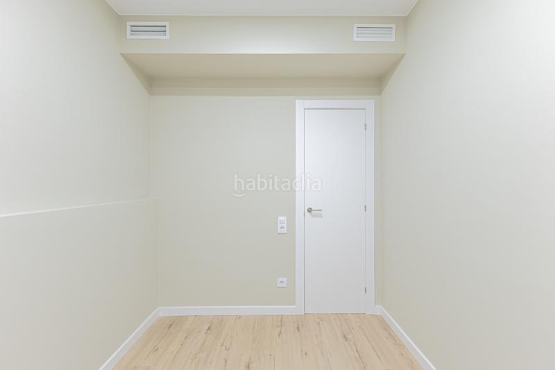 Foto ba8579f4-0f48-46f8-9949-4f77490bdc92. Piso  reformado en daoiz i velarde en Sants Barcelona