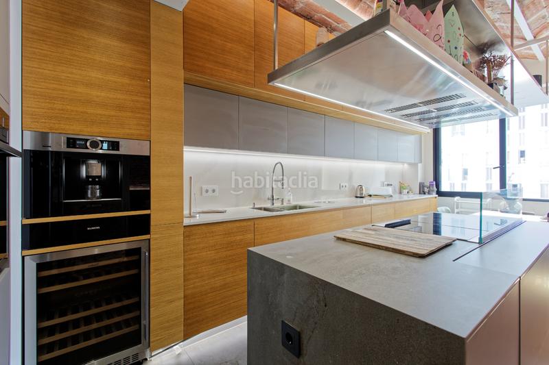 Foto 2d565d04-4a9a-46d3-b880-1dbcf824439f. Piso  histórico en general castaños en St. Pere - Sta. Caterina - El Born Barcelona