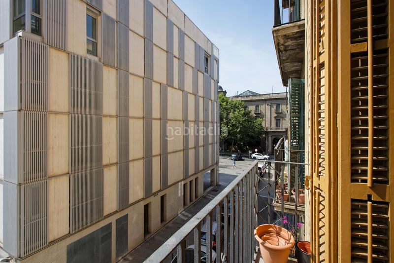 Foto 2eae7b68-b617-47fa-b265-9bfdec6a47ba. Piso  histórico en general castaños en St. Pere - Sta. Caterina - El Born Barcelona