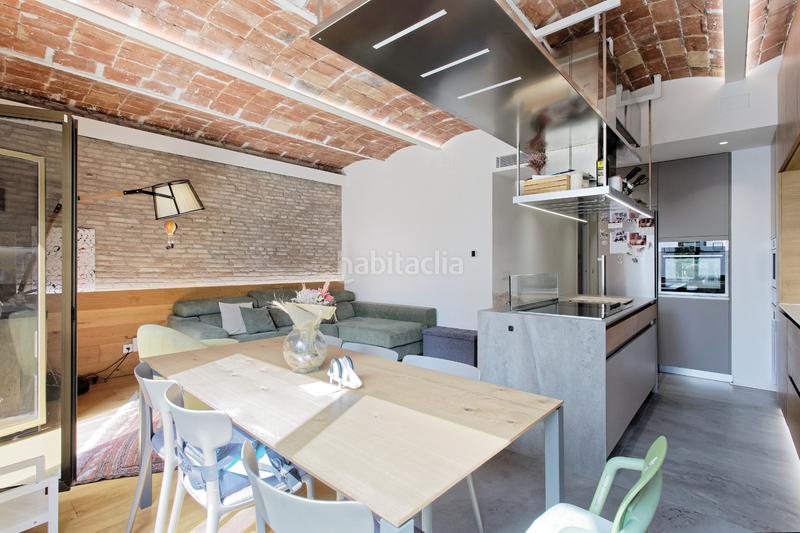 Foto a49384c4-20c6-4036-a7b0-0b5c95a9c7c1. Piso  histórico en general castaños en St. Pere - Sta. Caterina - El Born Barcelona