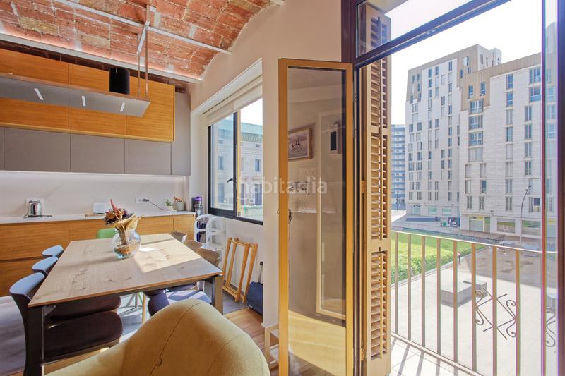 Foto b41428d3-a733-4d43-ad3a-b741581f6c65. Piso  histórico en general castaños en St. Pere - Sta. Caterina - El Born Barcelona