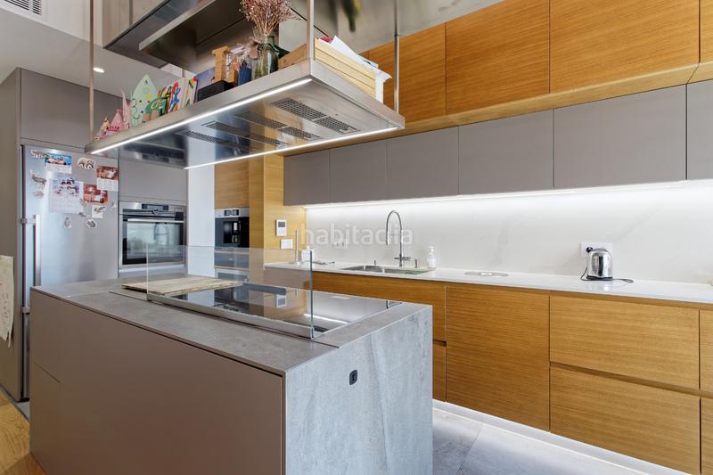 Foto d2e0149c-7794-49b7-8183-1e586dc17785. Piso  histórico en general castaños en St. Pere - Sta. Caterina - El Born Barcelona