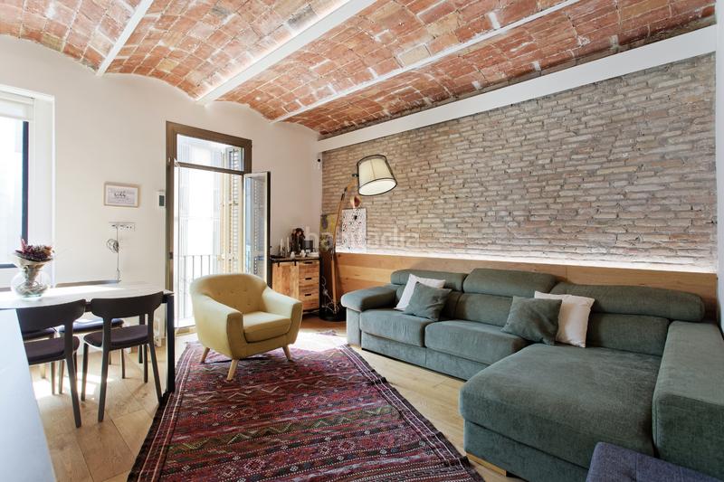 Foto ffbc2cf9-bc86-4293-8df4-3717acb99081. Piso  histórico en general castaños en St. Pere - Sta. Caterina - El Born Barcelona