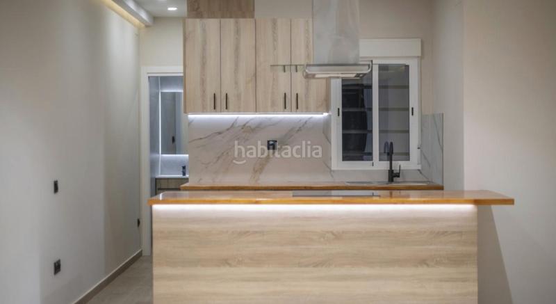 Foto 453b6c0f-c29e-49cd-a8c2-57f6dc8bb271. Dúplex duplex reformada en calle gomis, gracia en Barcelona