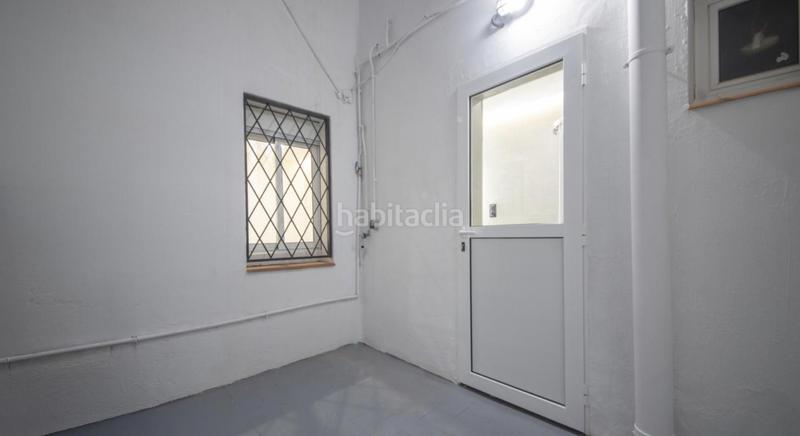Foto 5fb344de-579f-46e6-9cf6-0d7d94da81b2. Dúplex duplex reformada en calle gomis, gracia en Barcelona