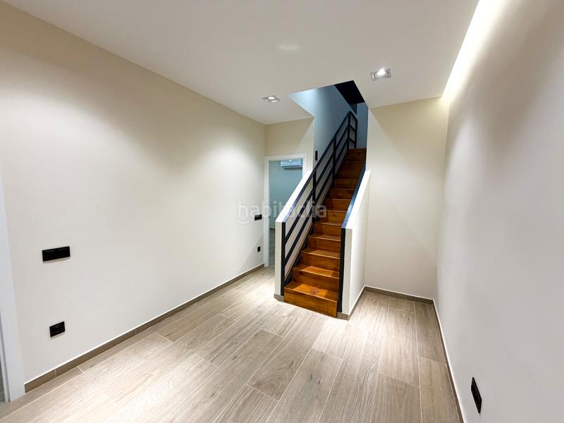 Foto fdc50fb6-f586-4fde-8edd-c9fce1667814. Dúplex duplex reformada en calle gomis, gracia en Barcelona