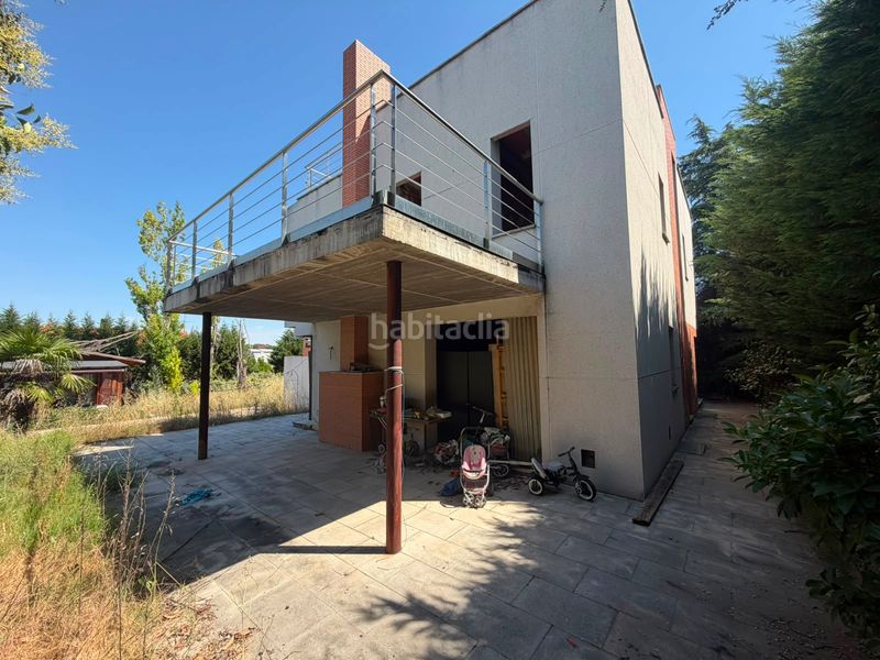 Foto 27eb171e-97ac-4deb-974d-6b4a99d27a7a. Casa amb aparcament piscina a Mejorada del Campo