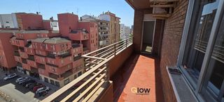 Flat in Santa Marina. Piso en venta en zona de santa marina