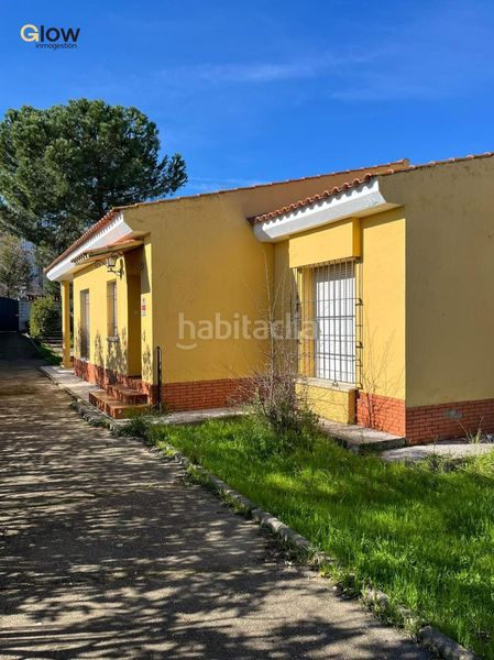 Foto ce1b4893-249e-45a8-a09a-fa990316de3f. Chalet with heating parking pool in Ciudad Jardín Badajoz