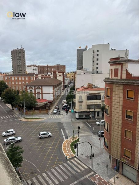Foto 1b8abd60-7a14-4f7b-bd35-749ca114b70e. Piso en Pardaleras Badajoz