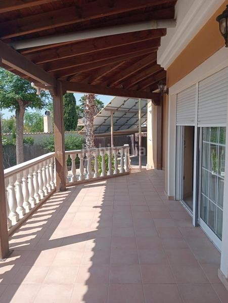 Foto 91a2c5fd-20a0-4603-abd6-ad08a78e6534. Chalet casa o chalet independiente en venta en calle de lalgeps, 20 en Mutxamel