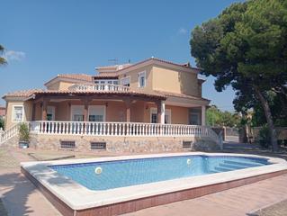 Xalet  Calle algeps. Casa o chalet independiente en venta en calle de lalgeps, 20