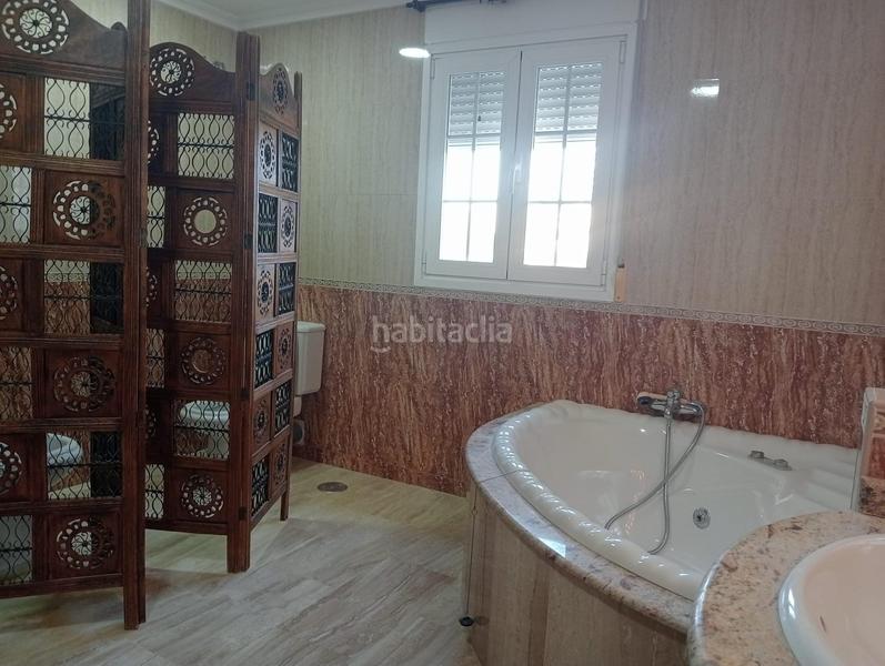 Foto d2d2e961-7867-4daa-9d1e-9e704b3f931c. Chalet casa o chalet independiente en venta en calle de lalgeps, 20 en Mutxamel