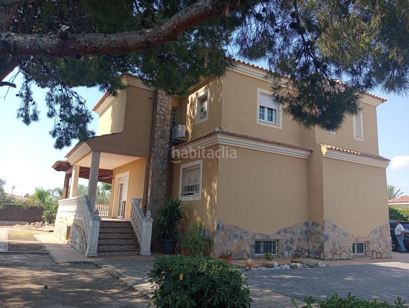 Foto e2a94c0f-fd95-4a3d-8536-62b67fbc0eb6. Chalet casa o chalet independiente en venta en calle de lalgeps, 20 en Mutxamel